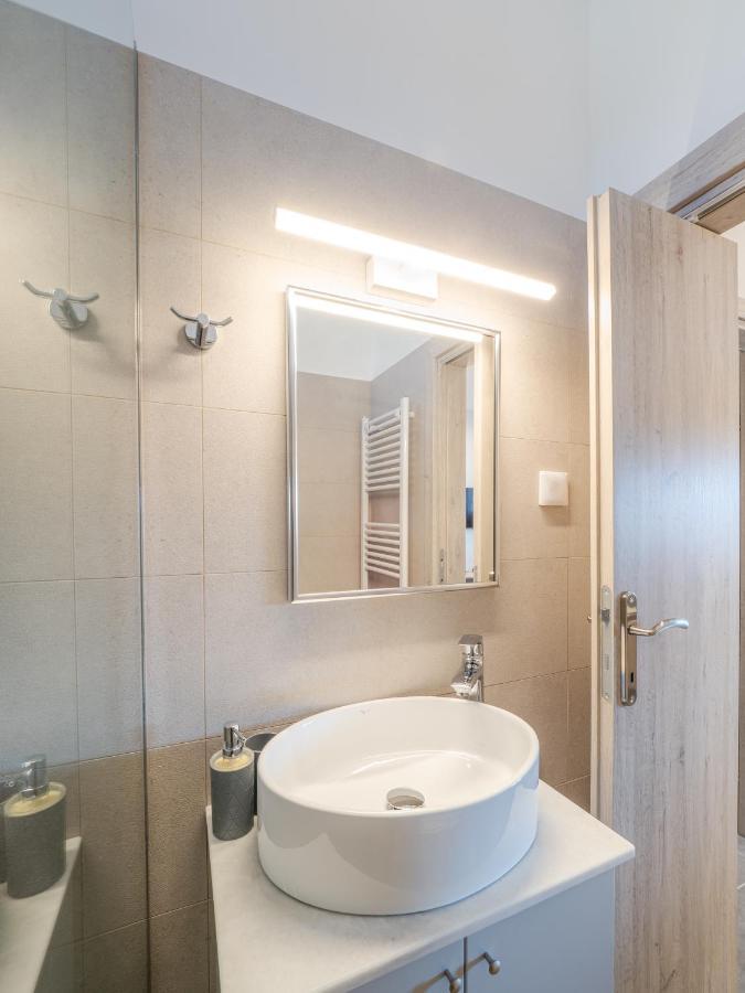 M&K - Maria'S Stylish Apartment Near Alykes Beach Corfu  Exteriér fotografie